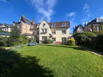 Sale Luxury property Mont-Saint-Aignan 8&nbsp;Rooms 217&nbsp;m²