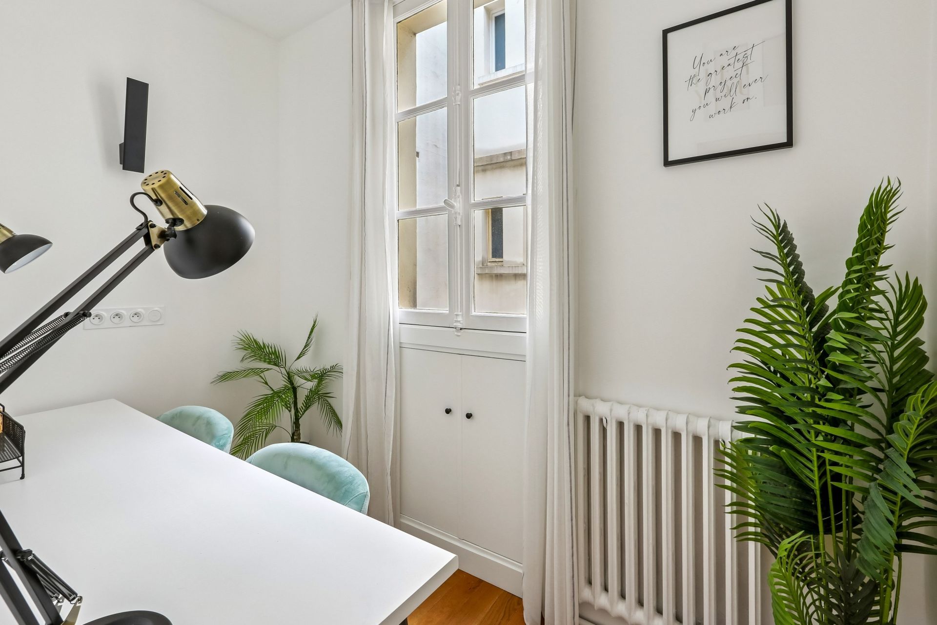 luxury apartment 6 Rooms for sale on NEUILLY SUR SEINE (92200)