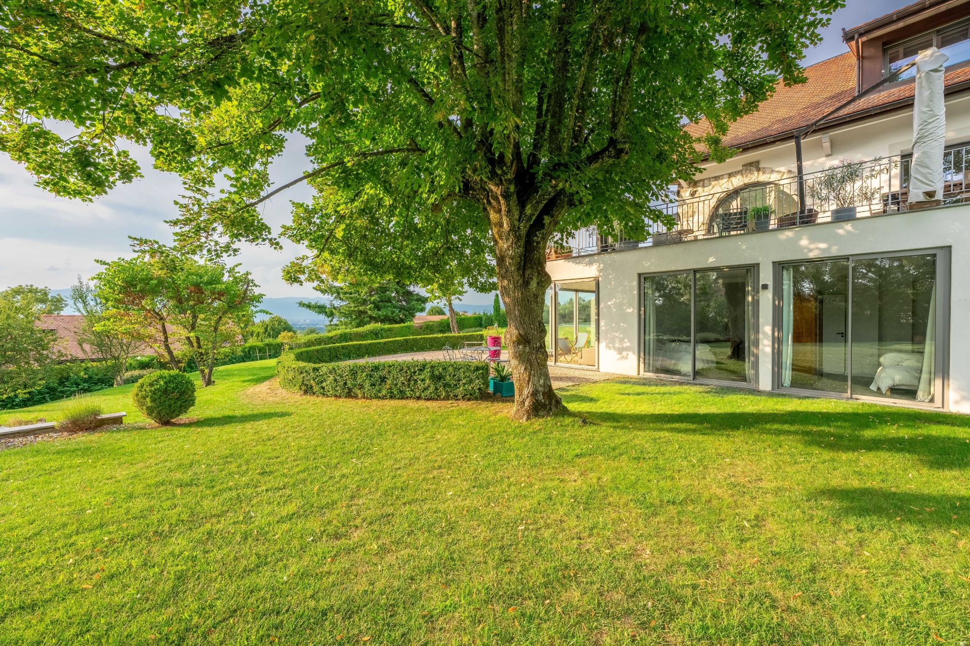 maison de luxe 12 Pièces en vente sur COLLONGES SOUS SALEVE (74160)