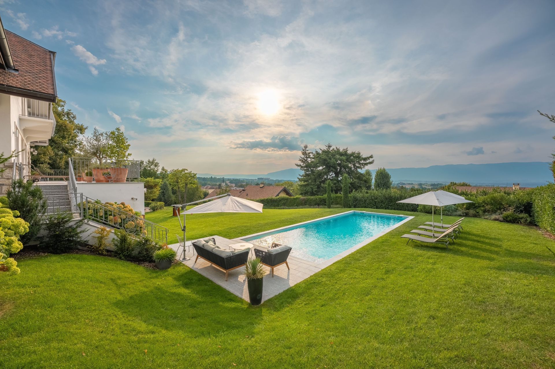 luxury house 12 Rooms for sale on COLLONGES SOUS SALEVE (74160)
