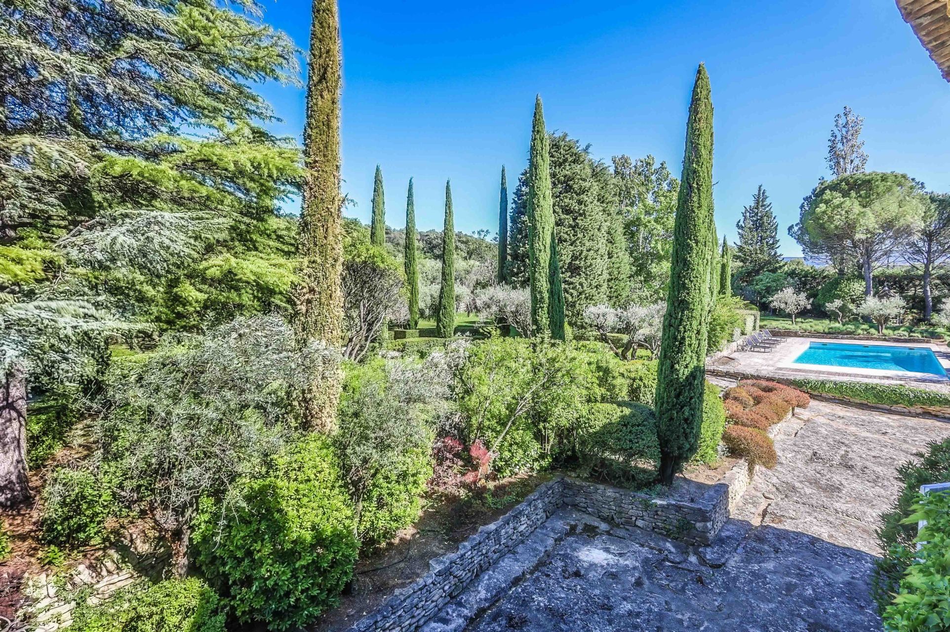 maison de luxe 10 Pièces en vente sur GORDES (84220)