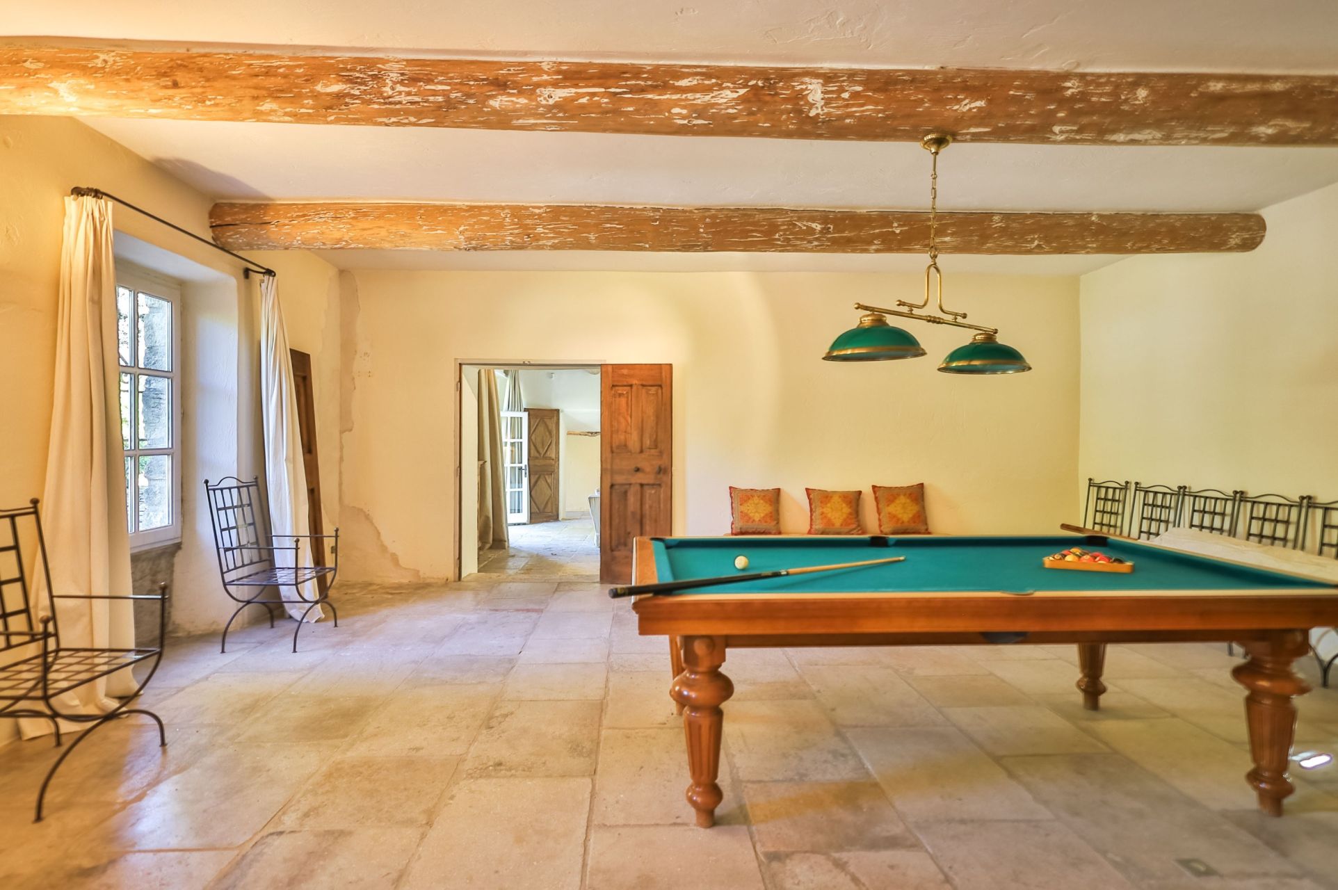 maison de luxe 10 Pièces en vente sur GORDES (84220)