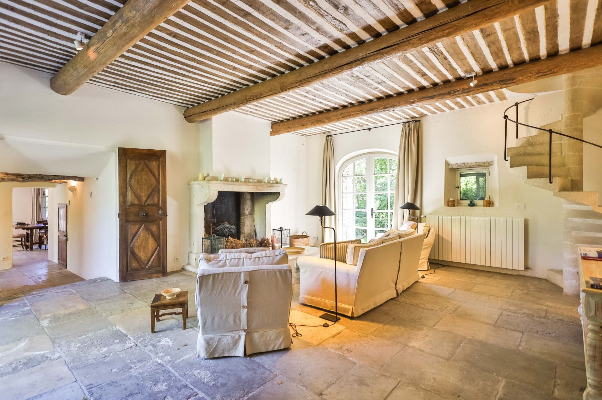 maison de luxe 10 Pièces en vente sur GORDES (84220)