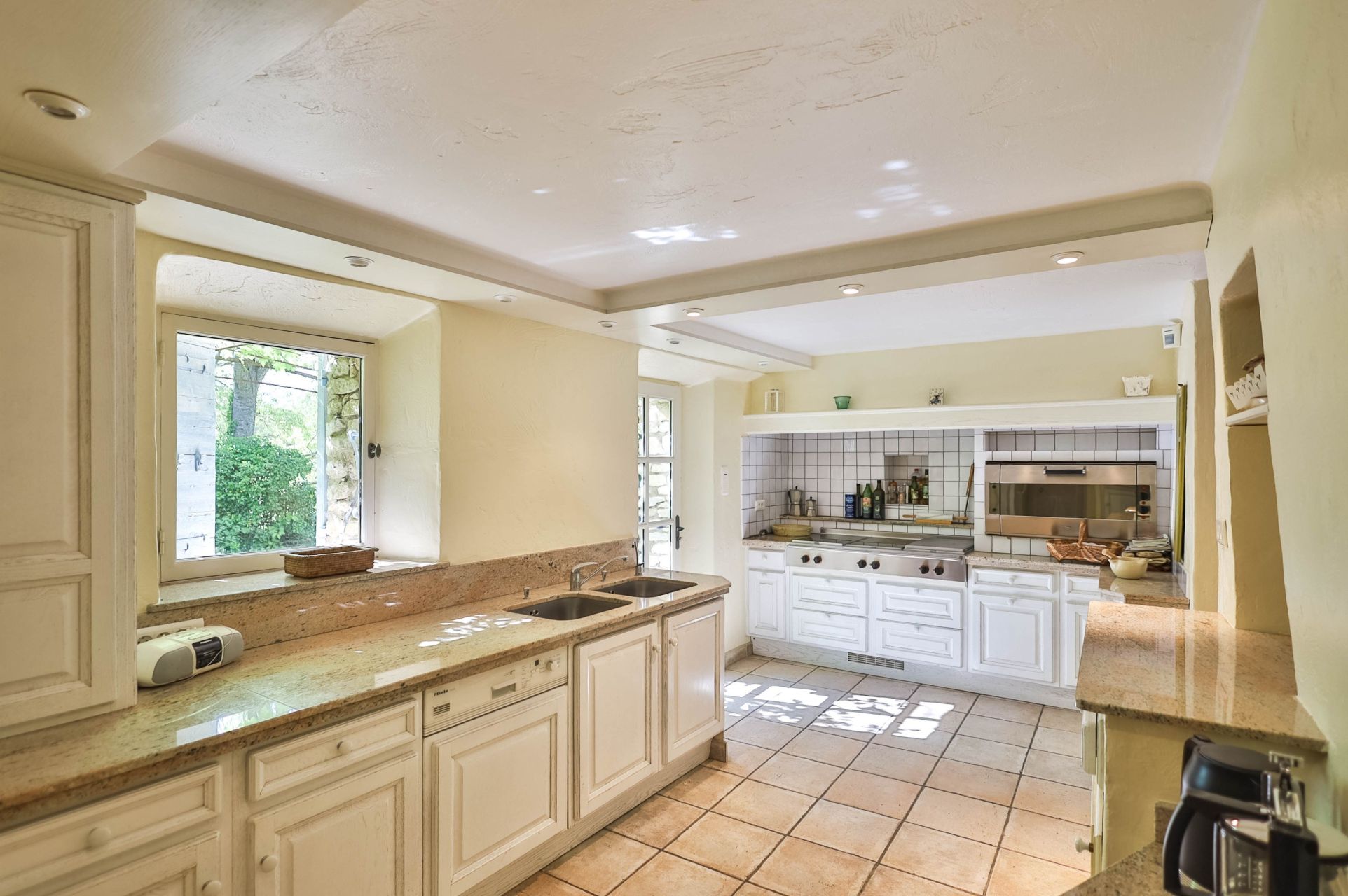 maison de luxe 10 Pièces en vente sur GORDES (84220)