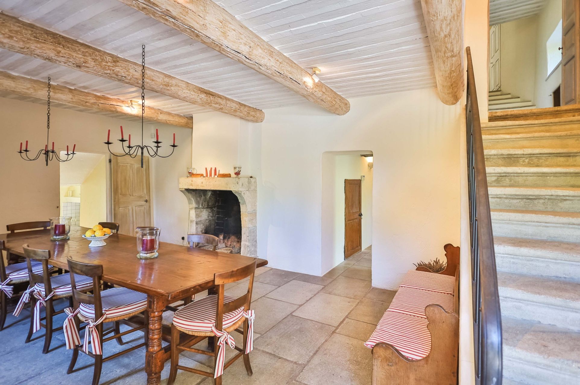 maison de luxe 10 Pièces en vente sur GORDES (84220)