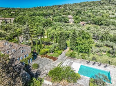 Vente Maison de luxe Gordes 10&nbsp;Pièces 390&nbsp;m²