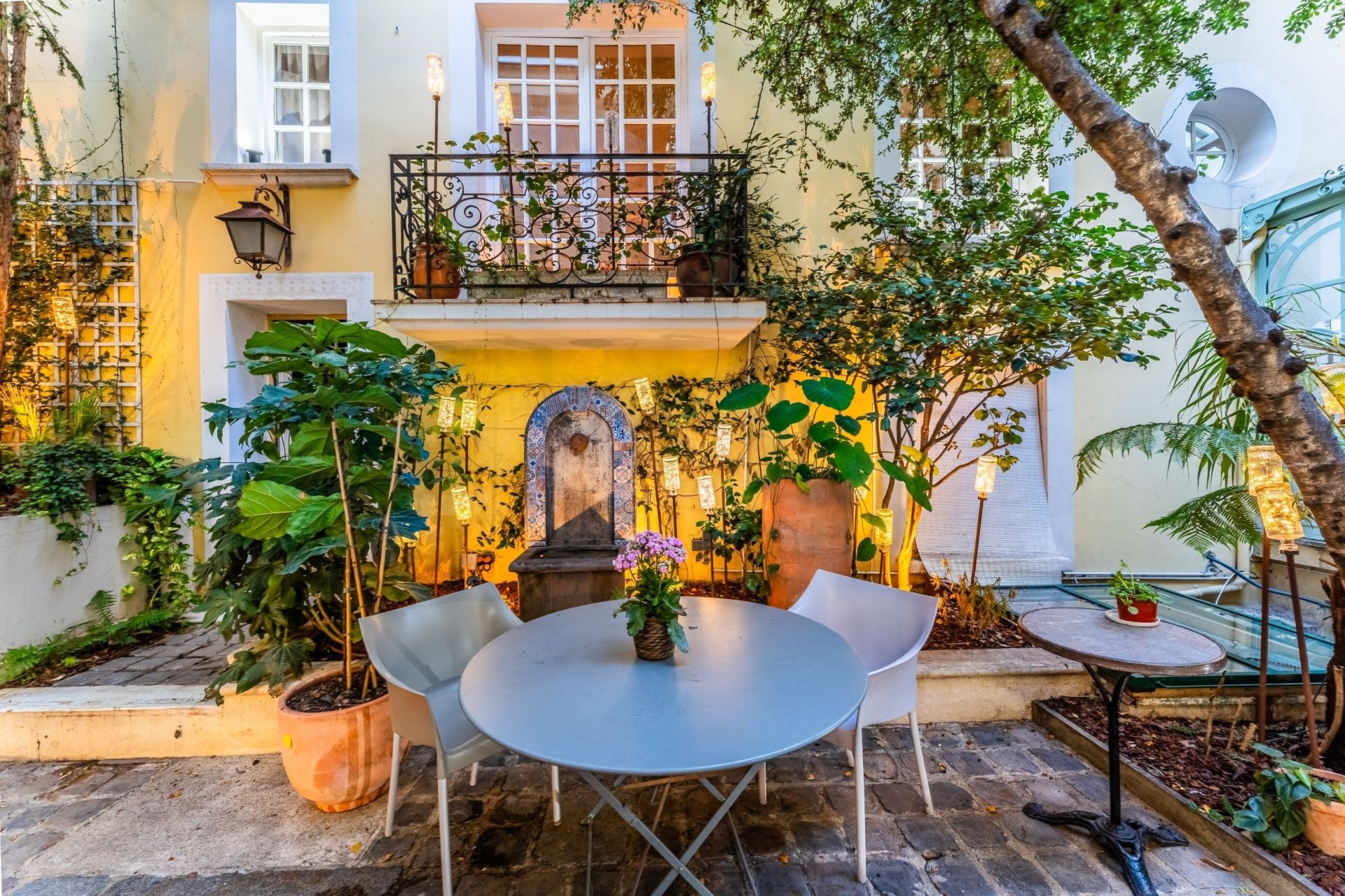 mansion 15 Rooms for sale on PARIS (75004)