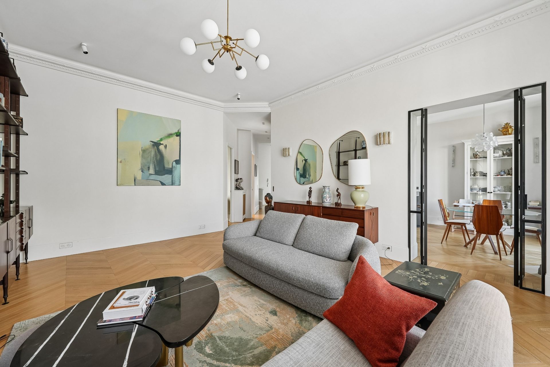 luxury apartment 4 Rooms for sale on PARIS (75016)