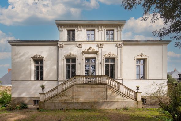 Sale Luxury property Ancenis 16&nbsp;Rooms 615&nbsp;m²