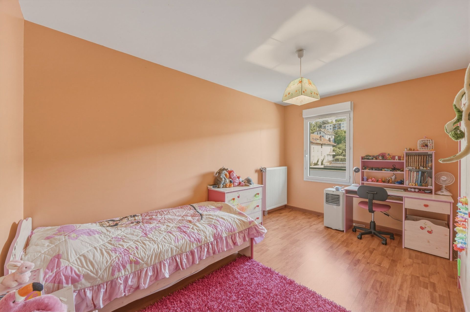 luxury apartment 5 Rooms for sale on EVIAN LES BAINS (74500)