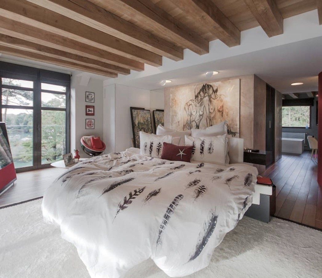 villa de luxe 9 Pièces en location saisonnière sur RIEC SUR BELON (29340)