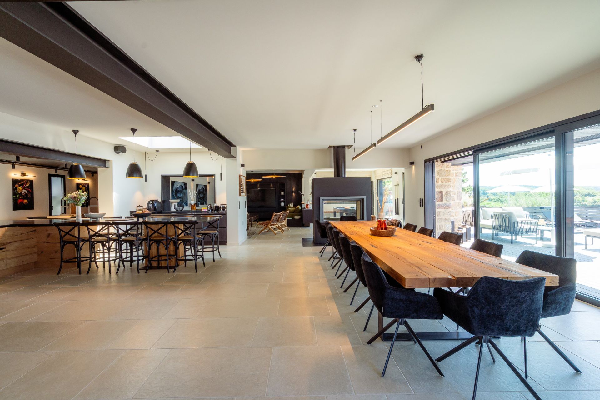 luxury villa 11 Rooms for seasonal rent on GUIDEL (56520)