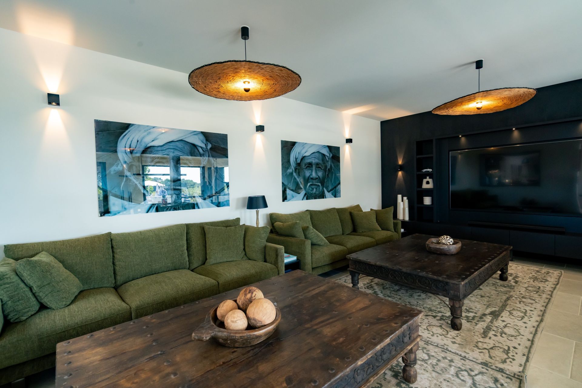 luxury villa 11 Rooms for seasonal rent on GUIDEL (56520)