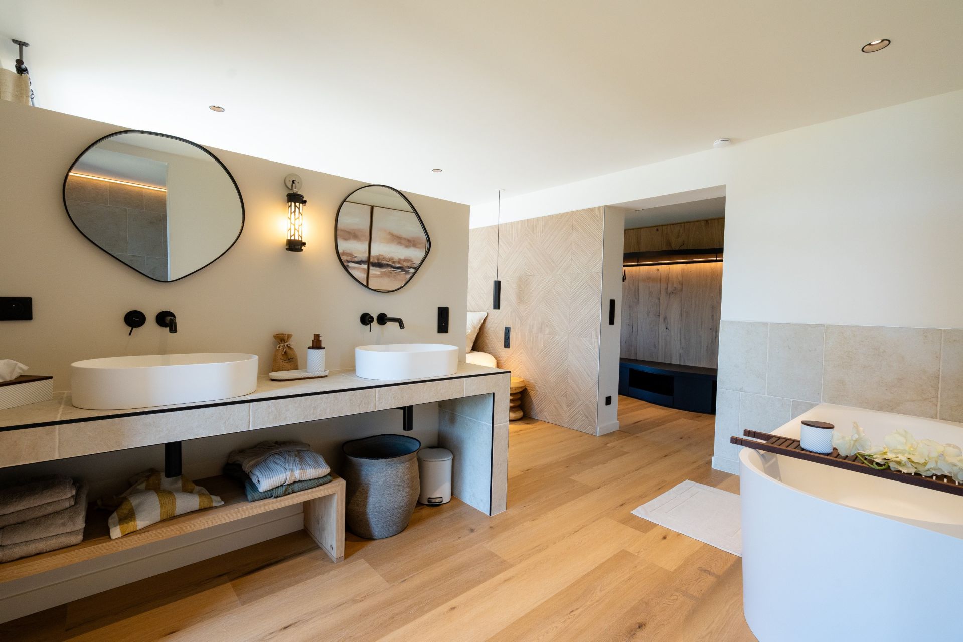 luxury villa 11 Rooms for seasonal rent on GUIDEL (56520)