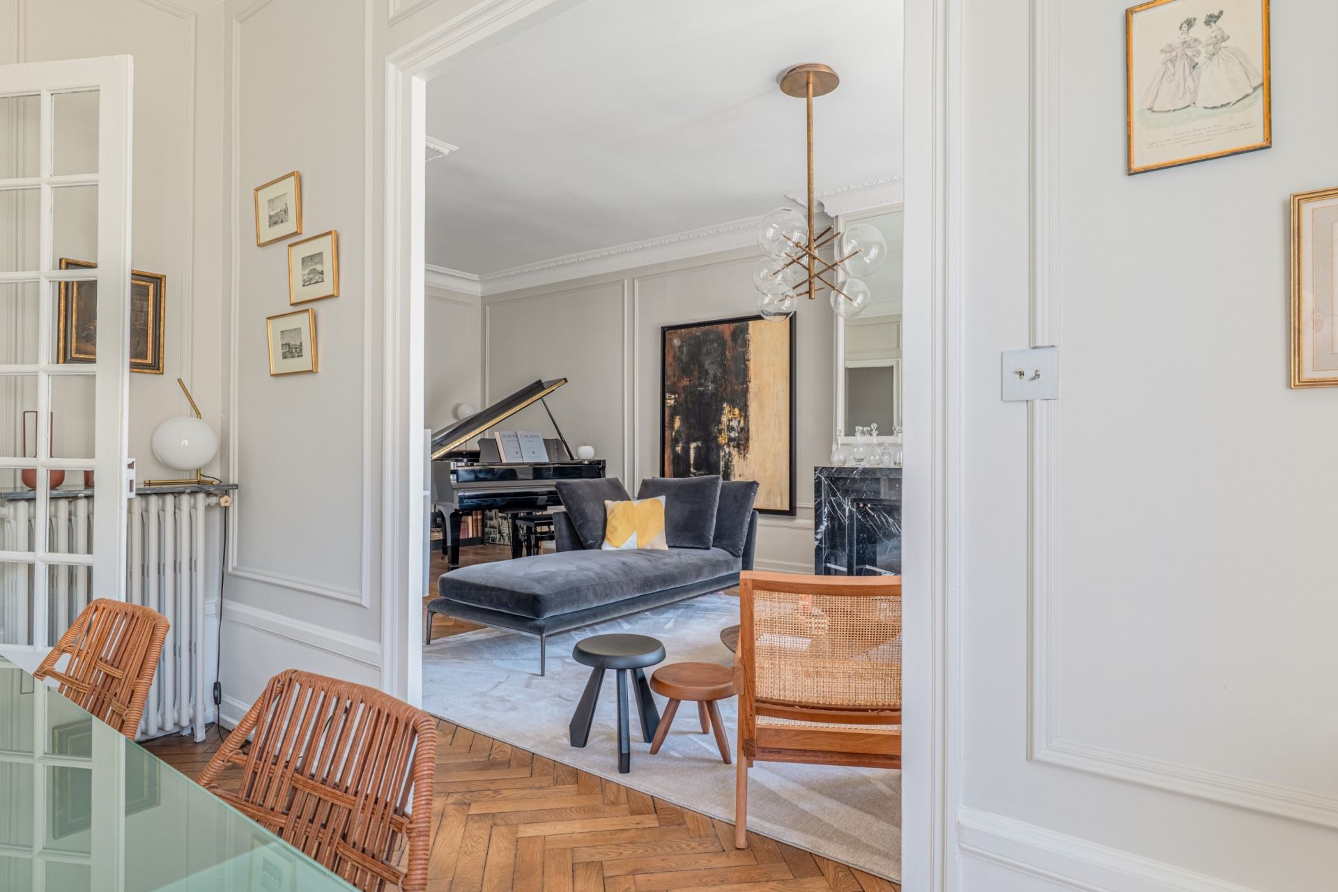 luxury apartment 3 Rooms for sale on LYON (69006)