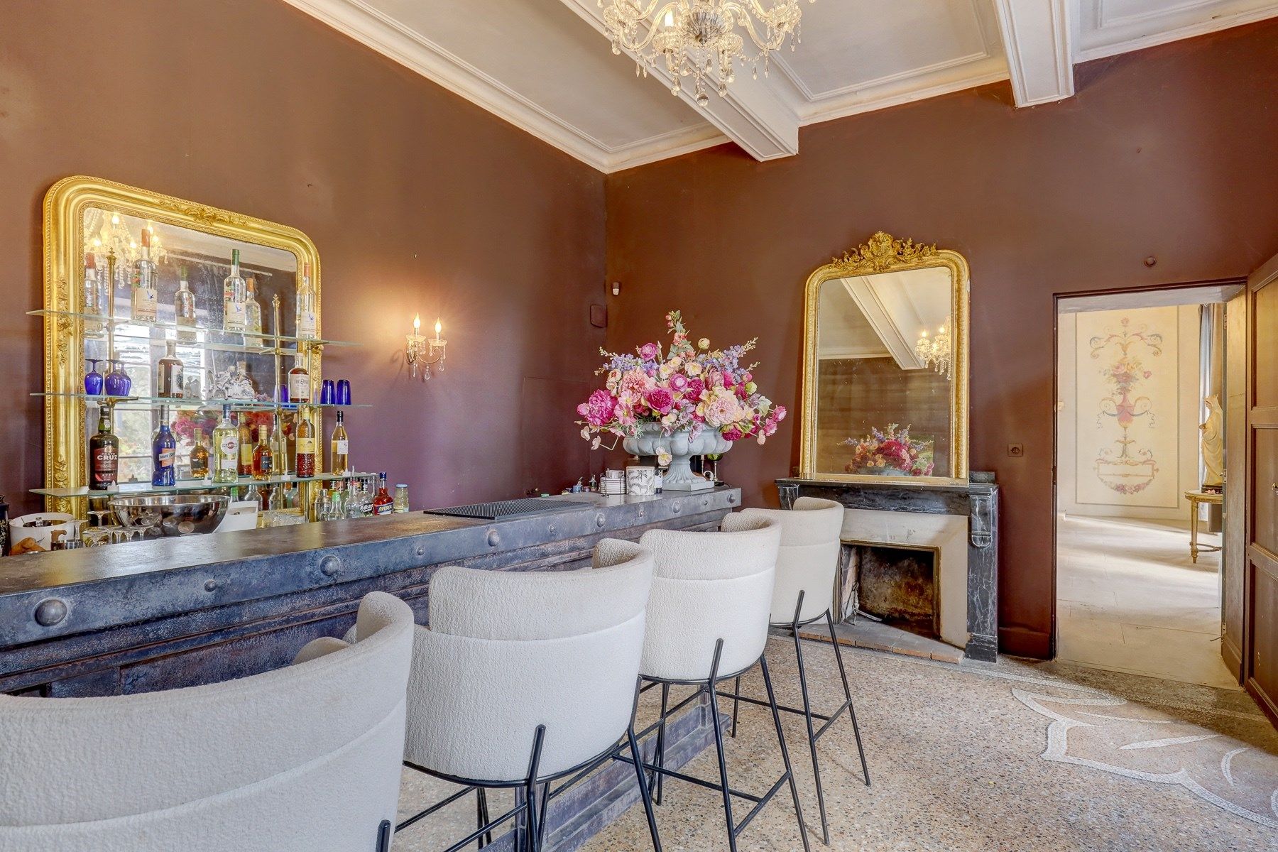 château 50 Pièces en vente sur CARCASSONNE (11000)