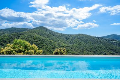 Sale Luxury house La Londe-les-Maures 6&nbsp;Rooms 183&nbsp;m²