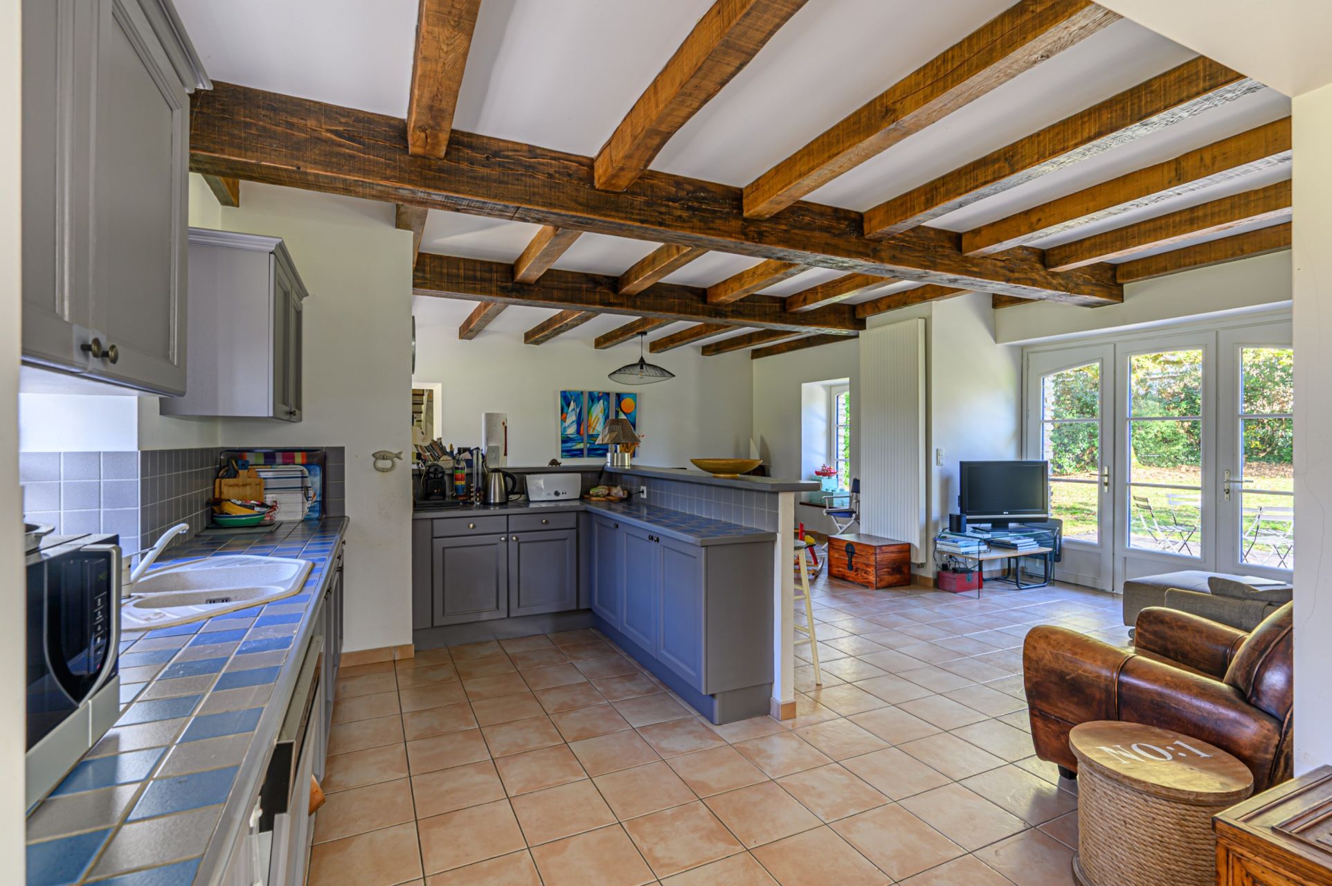 luxury house 9 Rooms for sale on SARZEAU (56370)