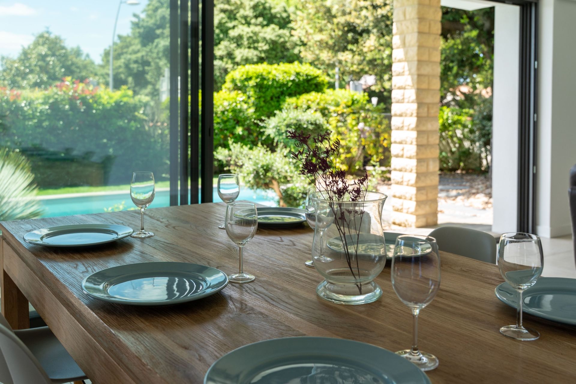 luxury house 6 Rooms for sale on VAUX SUR MER (17640)