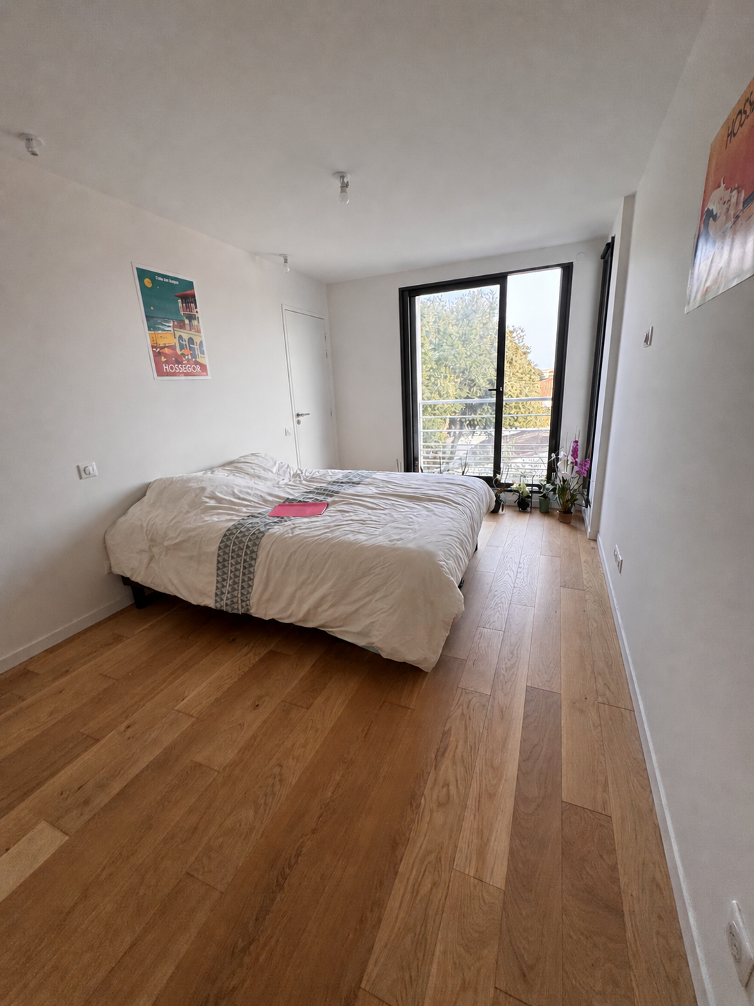 luxury house 6 Rooms for sale on VAUX SUR MER (17640)