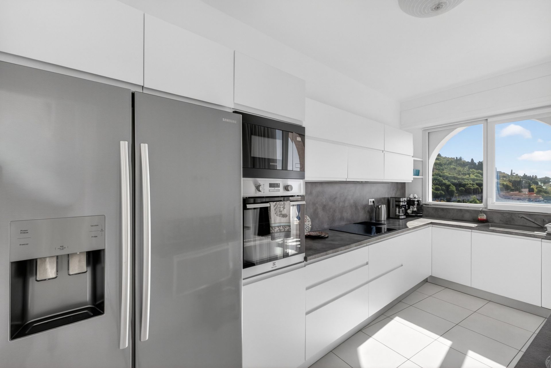luxury villa 8 Rooms for sale on VILLEFRANCHE SUR MER (06230)