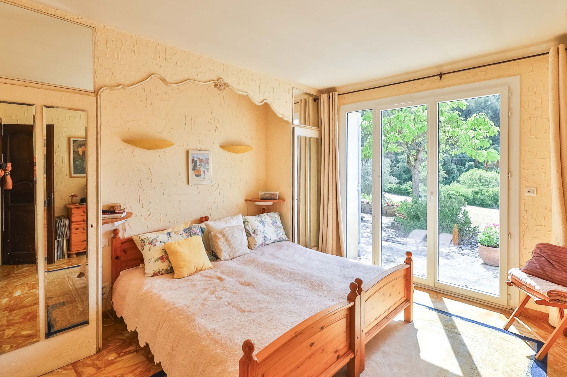 maison de luxe 6 Pièces en vente sur FONTAINE DE VAUCLUSE (84800)
