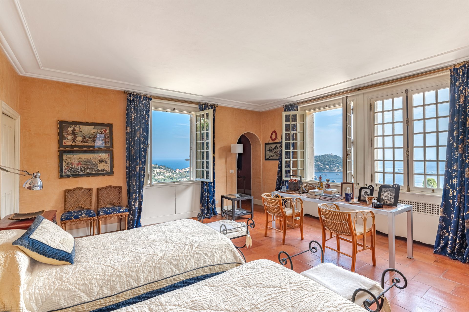 bastide 17 Rooms for sale on VILLEFRANCHE SUR MER (06230)