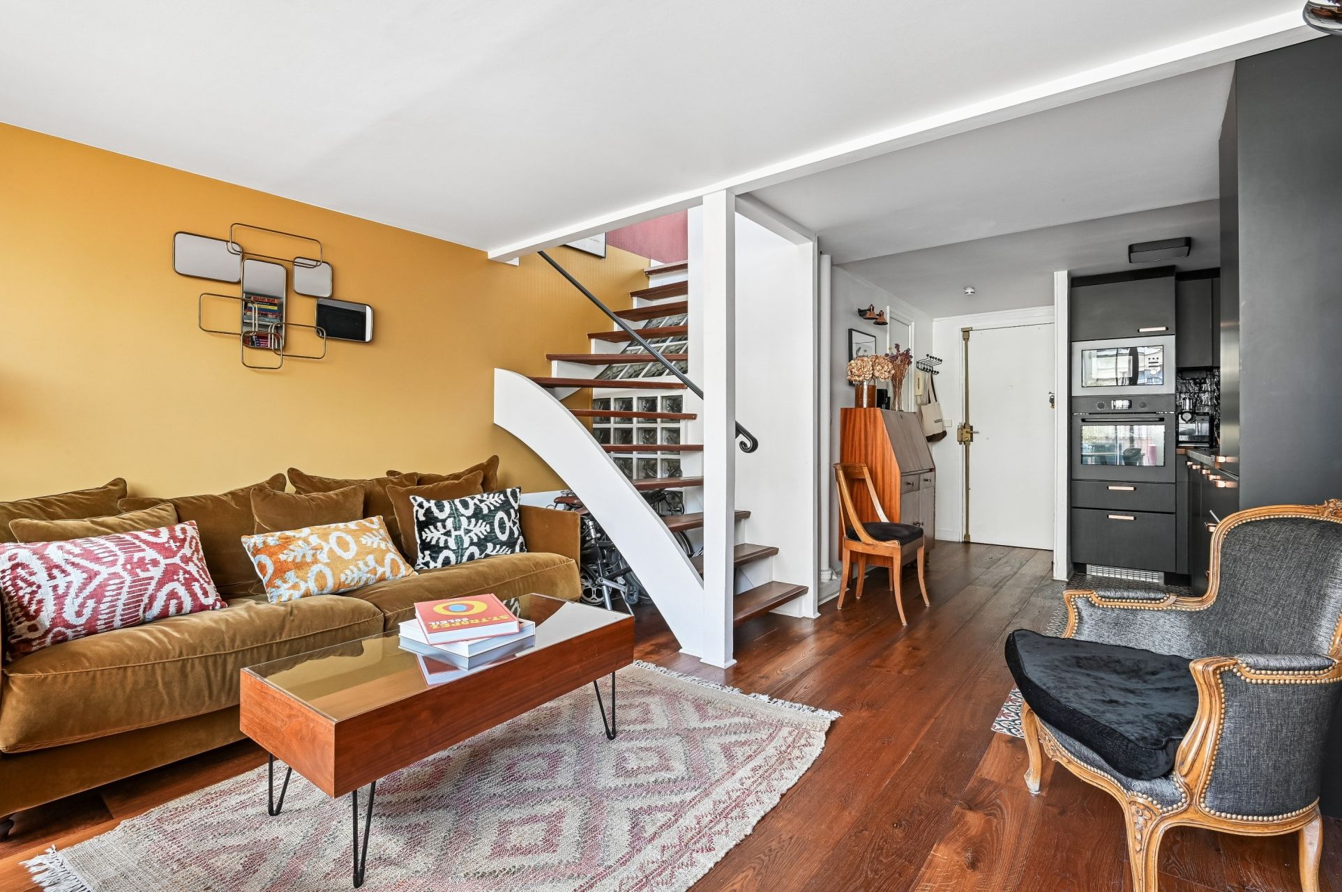 luxury apartment 2 Rooms for sale on PARIS (75016)