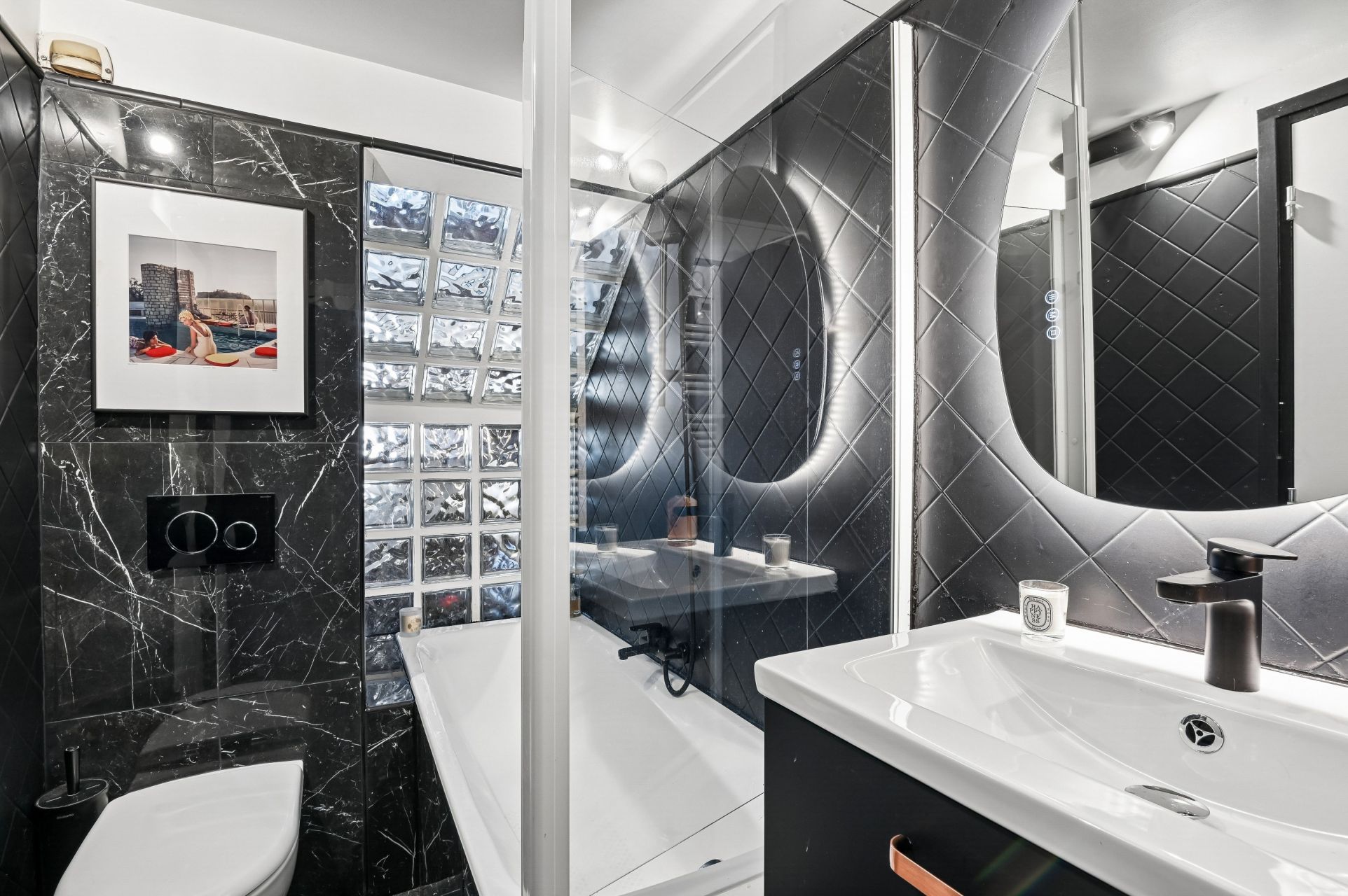 luxury apartment 2 Rooms for sale on PARIS (75016)