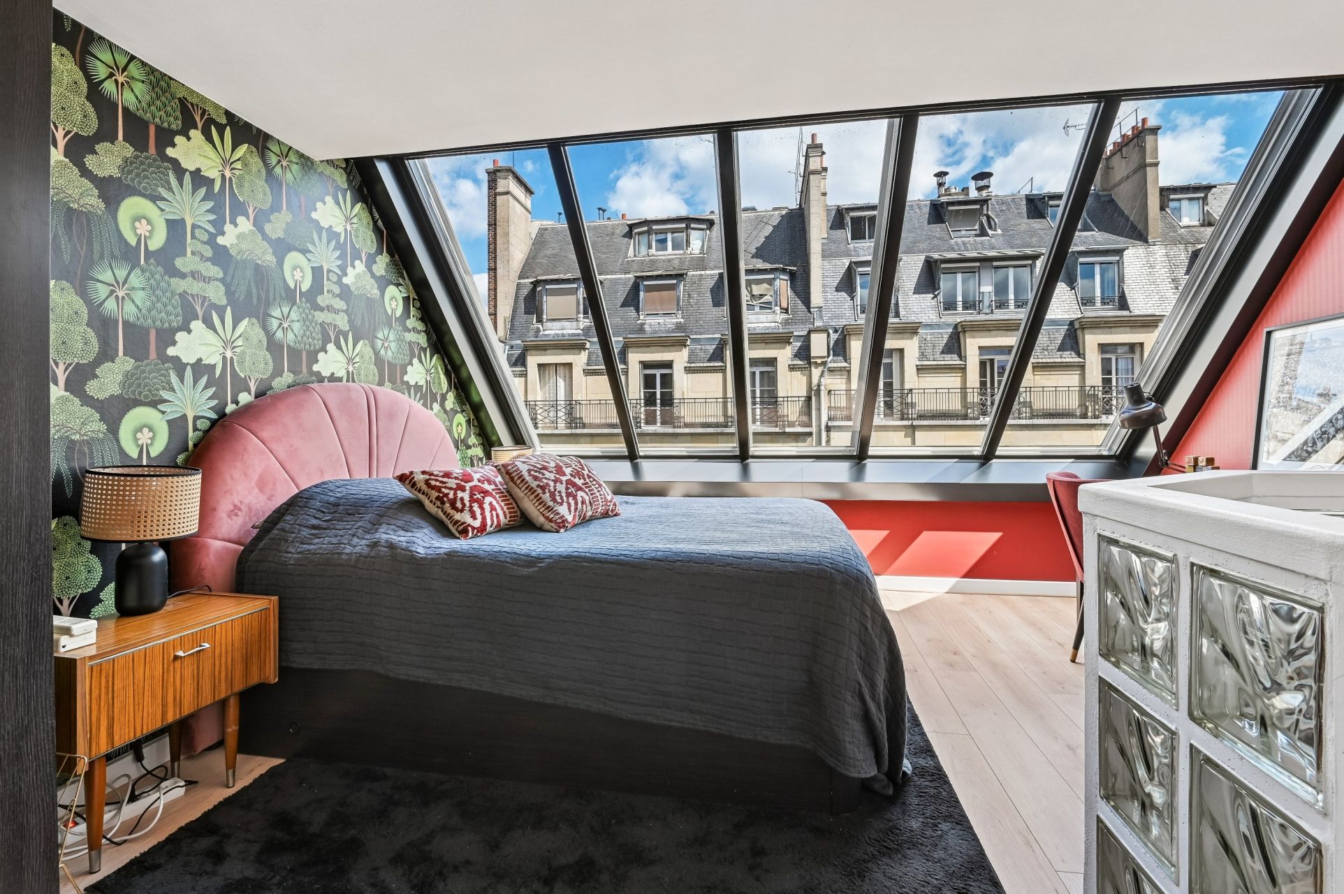 luxury apartment 2 Rooms for sale on PARIS (75016)