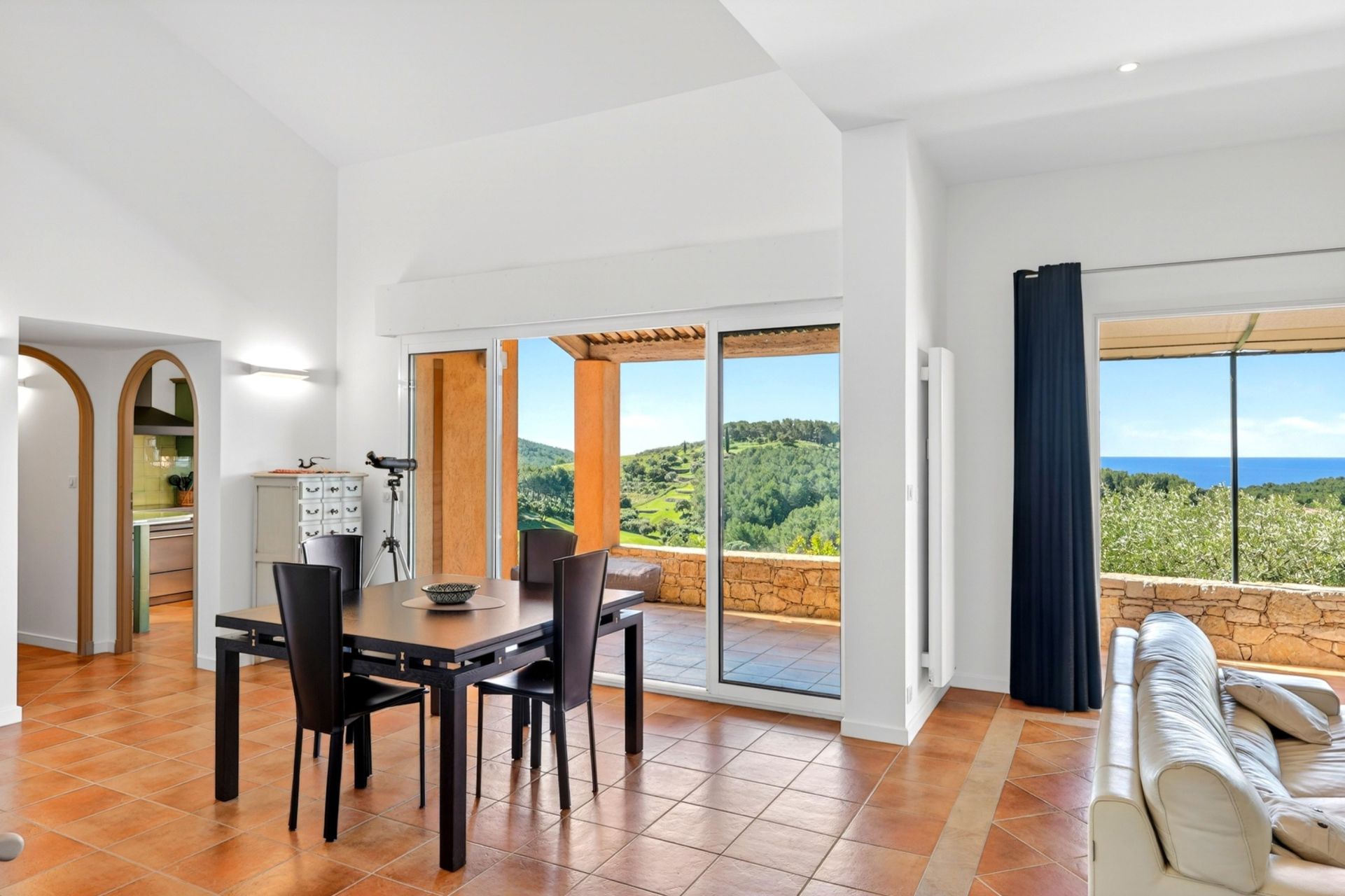 luxury house 5 Rooms for sale on ST CYR SUR MER (83270)