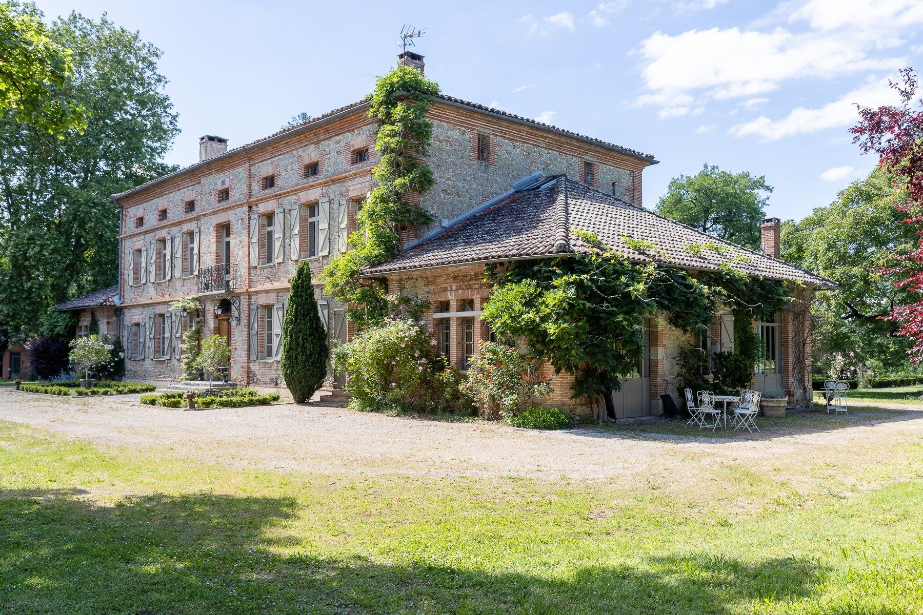 maison de maître 15 Pièces en vente sur LAVAUR (81500)