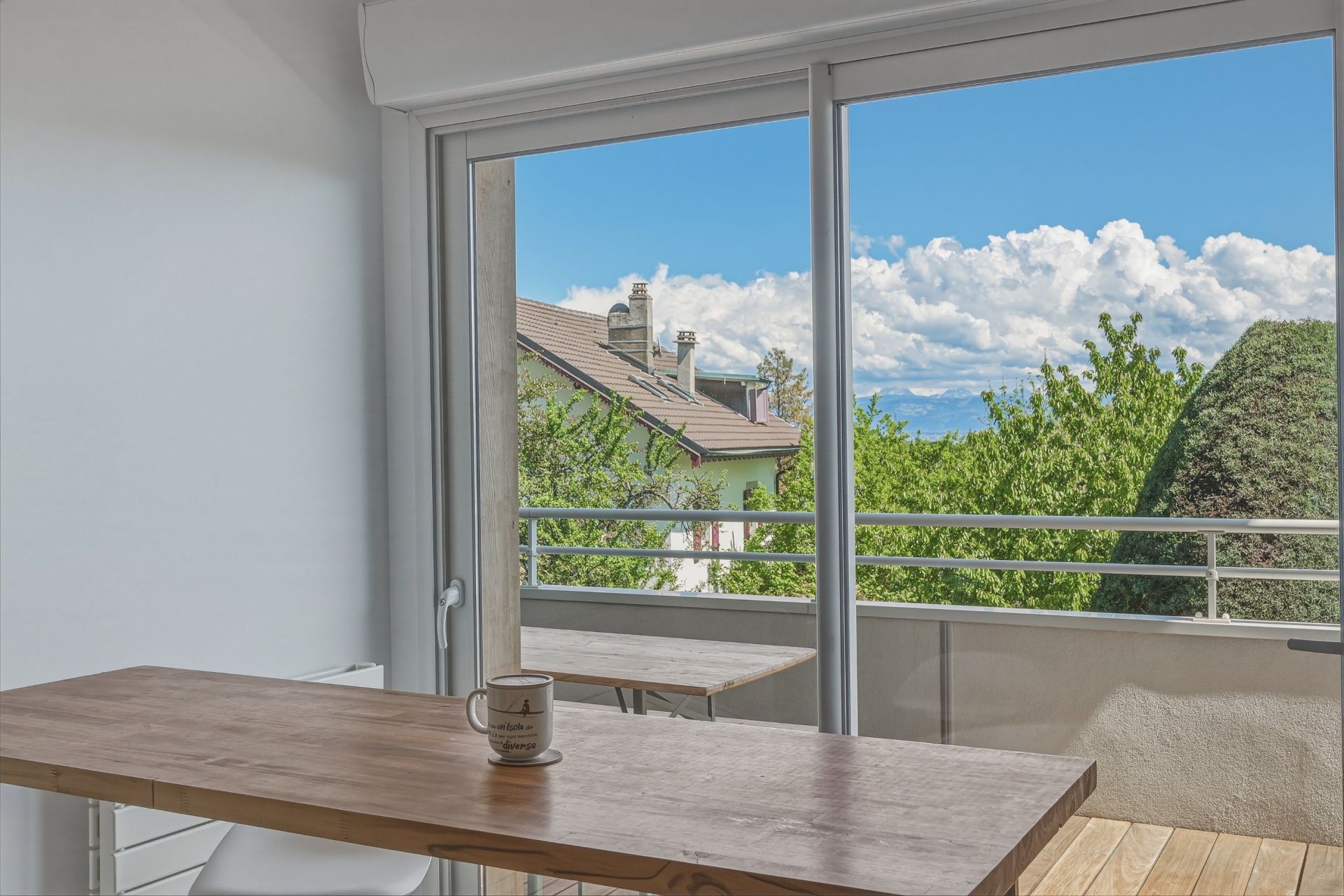 luxury apartment 5 Rooms for sale on DIVONNE LES BAINS (01220)