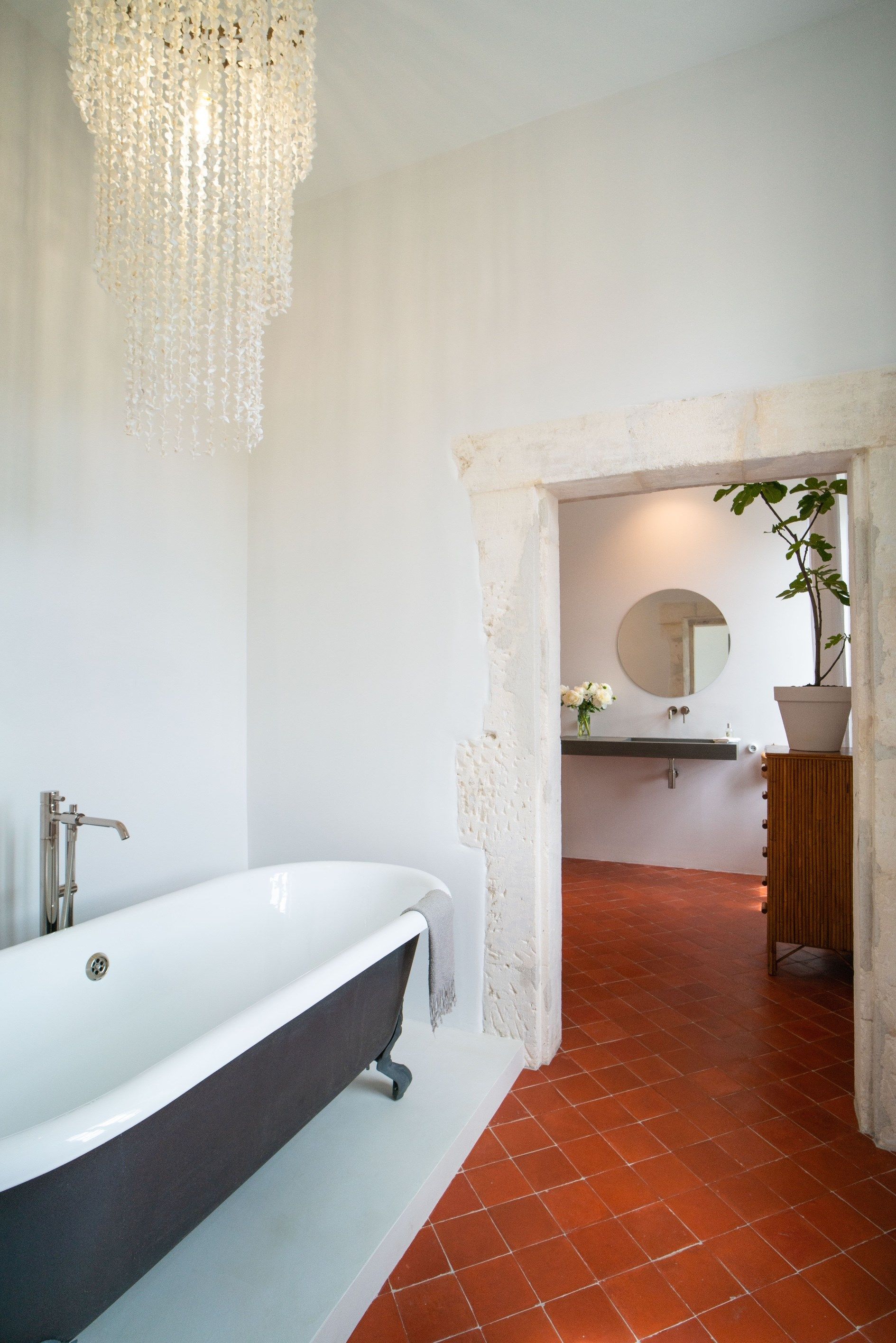luxury house 4 Rooms for sale on ST REMY DE PROVENCE (13210)