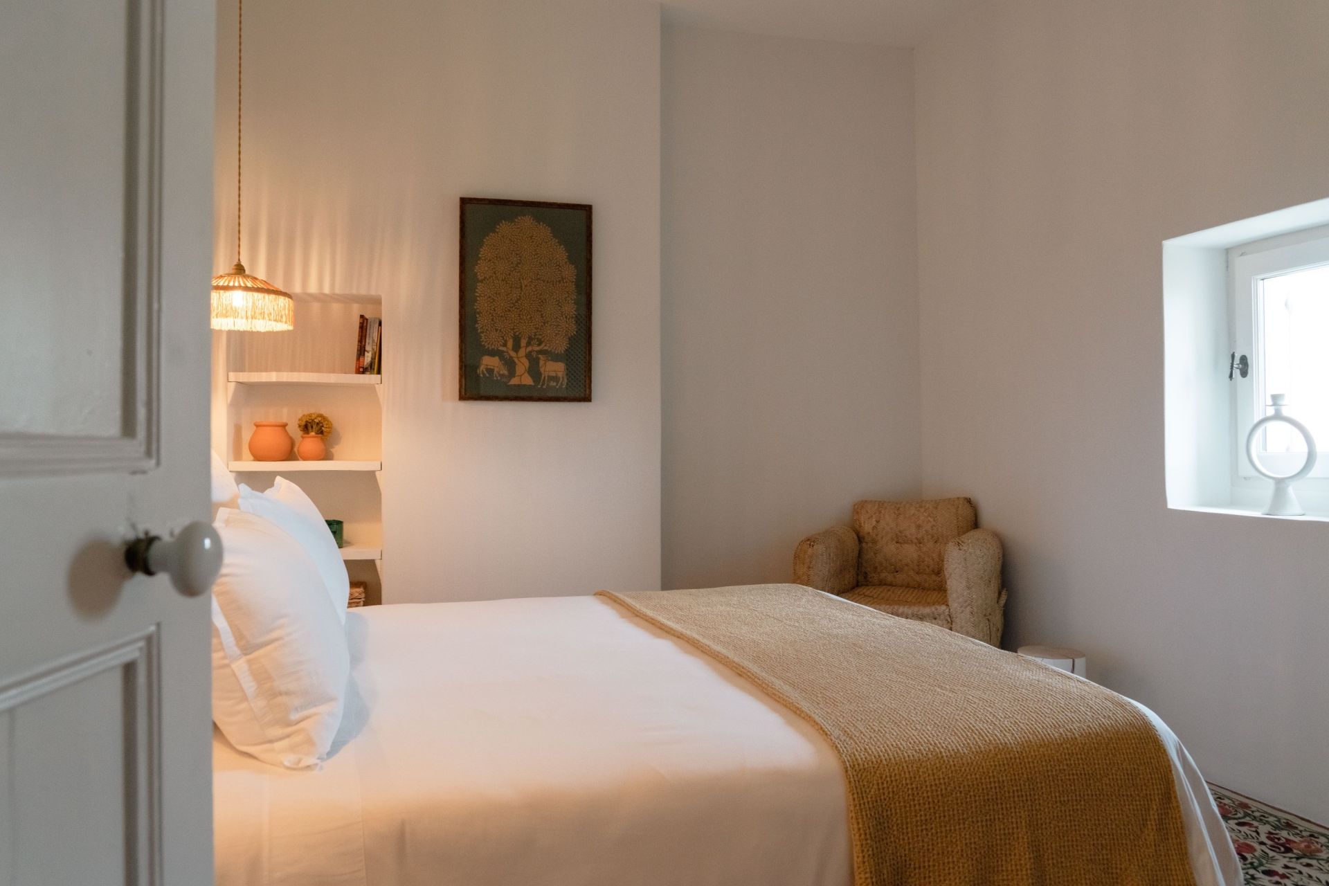 luxury house 4 Rooms for sale on ST REMY DE PROVENCE (13210)