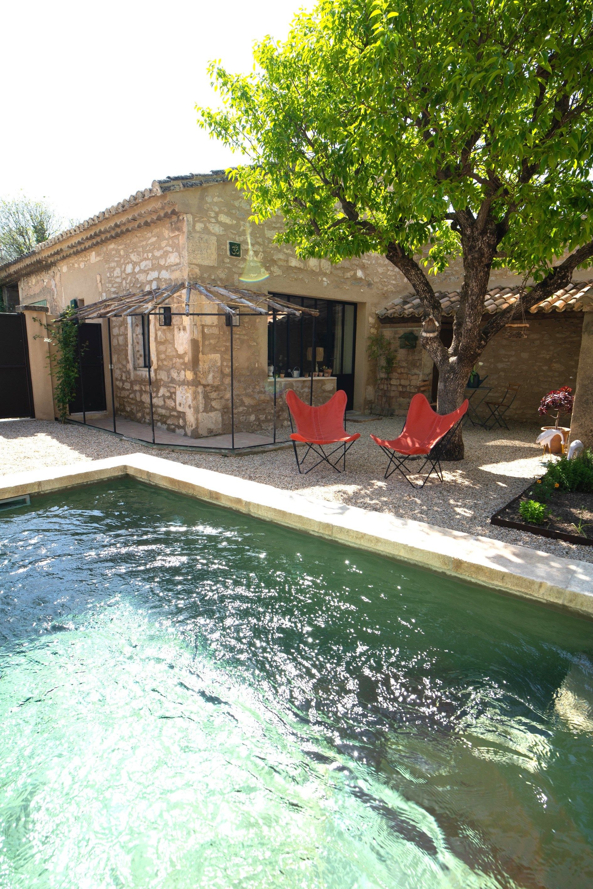 luxury house 4 Rooms for sale on ST REMY DE PROVENCE (13210)