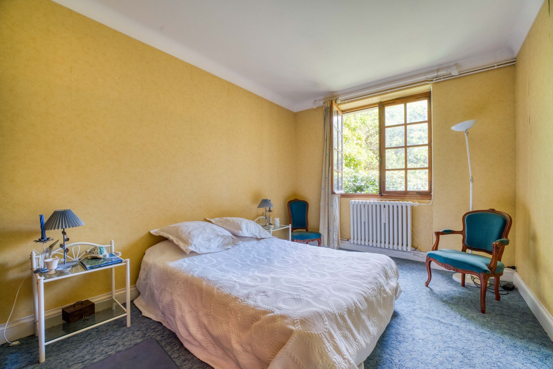 luxury house 6 Rooms for sale on VAUX SUR MER (17640)