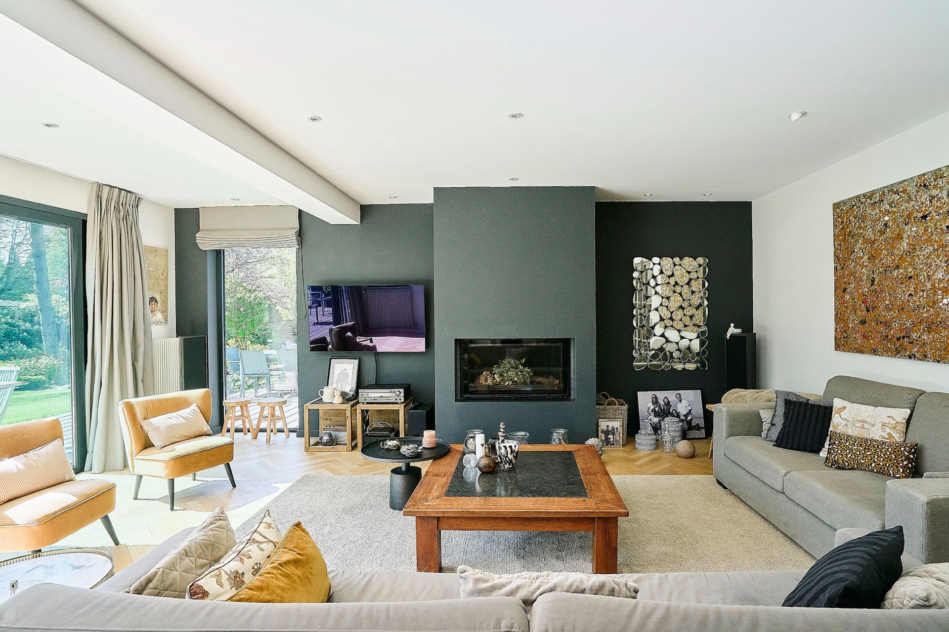 luxury house 8 Rooms for sale on CROIX (59170)