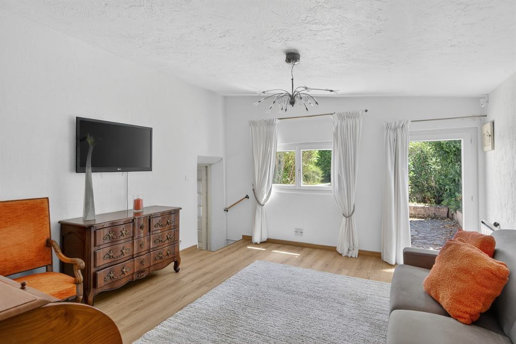 luxury villa 5 Rooms for sale on PEYMEINADE (06530)