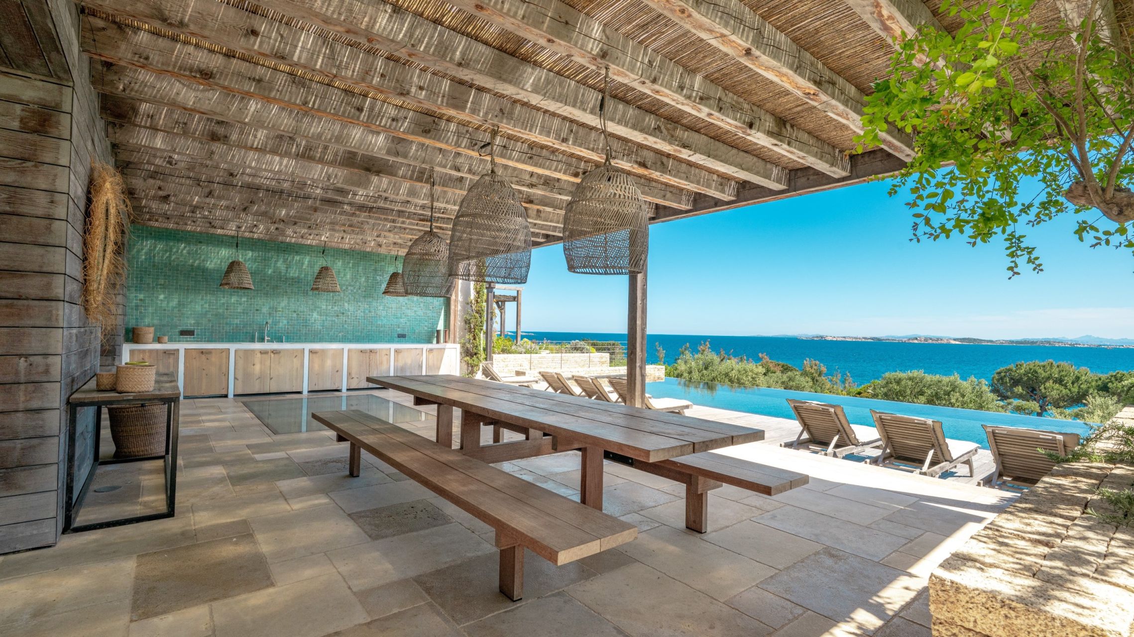 villa de luxe 12 Pièces en location saisonnière sur BONIFACIO (20169)