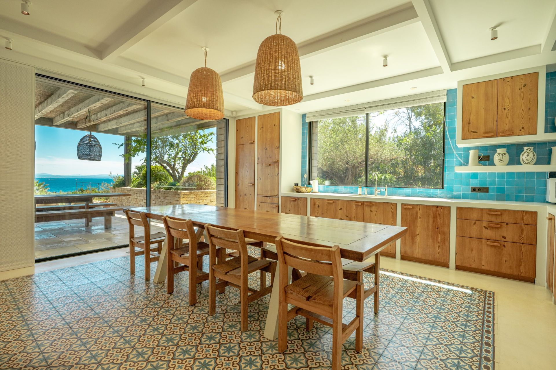 villa de luxe 12 Pièces en location saisonnière sur BONIFACIO (20169)