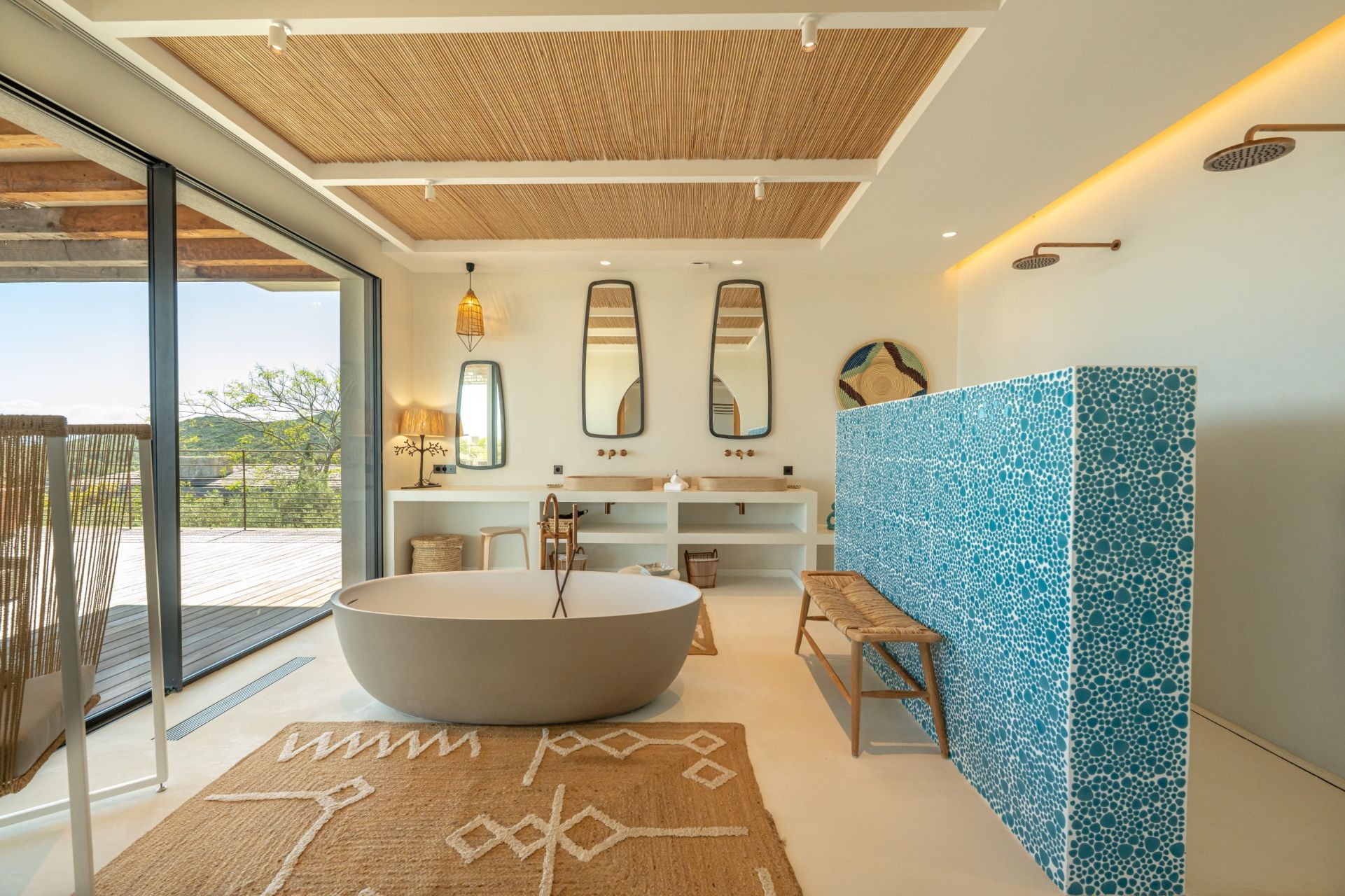 villa de luxe 12 Pièces en location saisonnière sur BONIFACIO (20169)