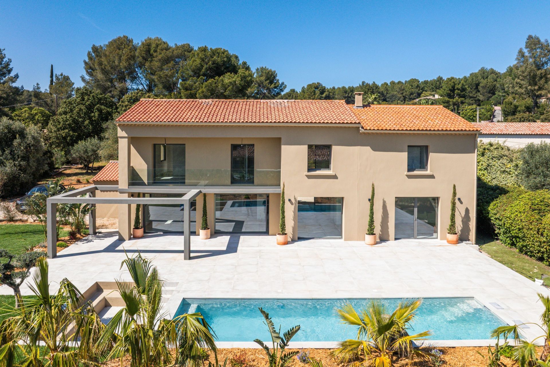 maison de luxe 6 Pièces en vente sur LA CADIERE D AZUR (83740)
