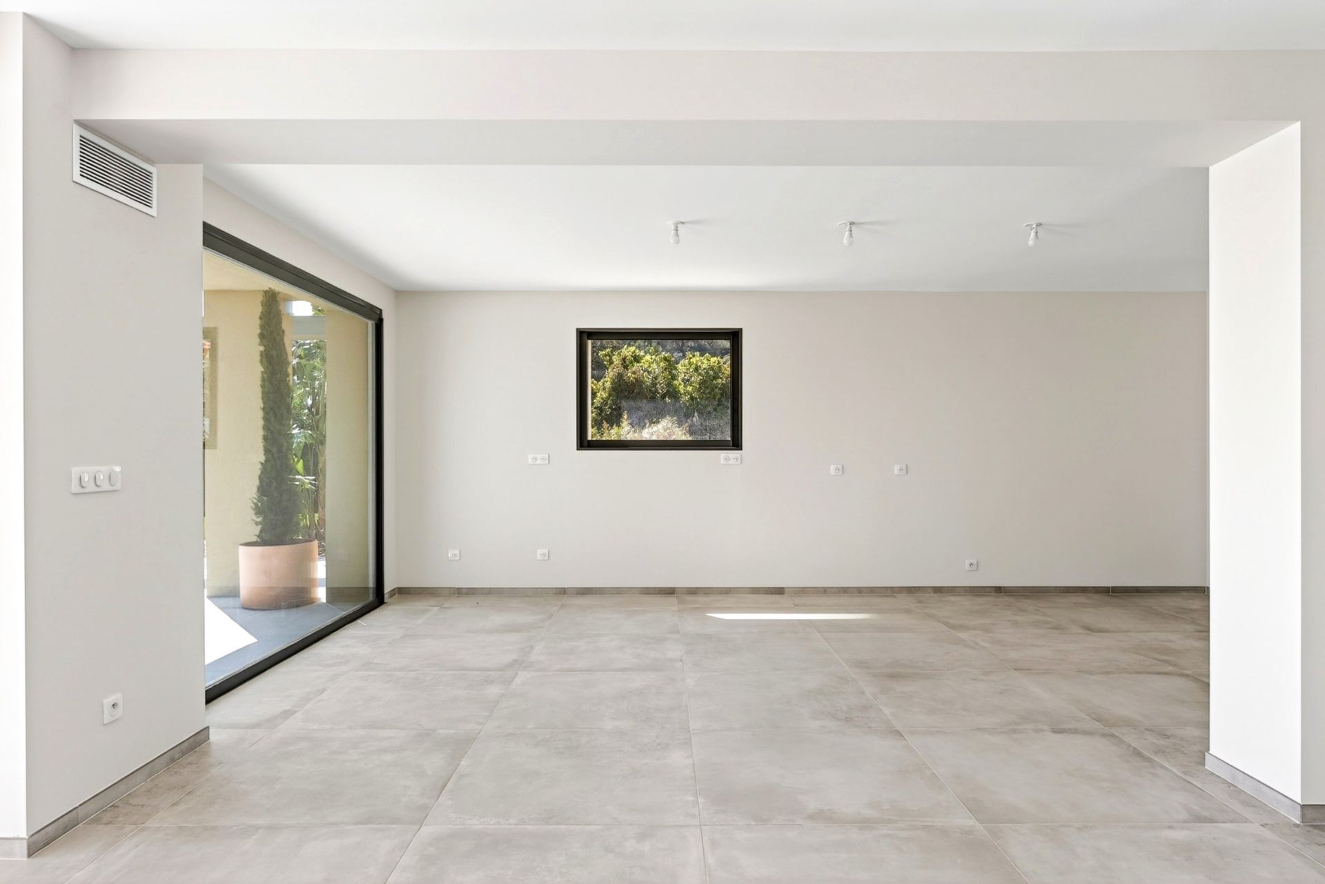 maison de luxe 6 Pièces en vente sur LA CADIERE D AZUR (83740)