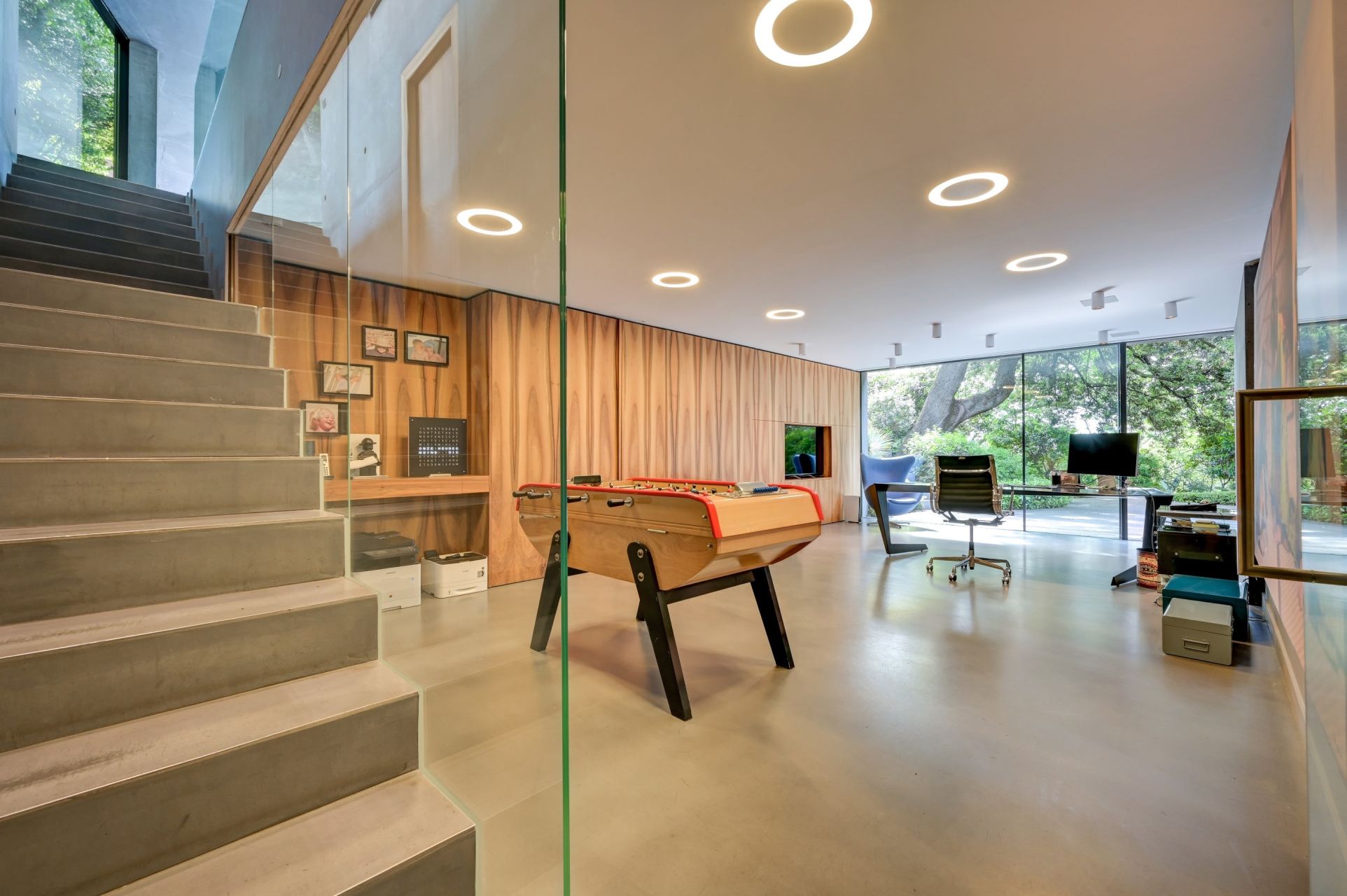 maison d'architecte 10 Pièces en vente sur VILLENEUVE LES AVIGNON (30400)