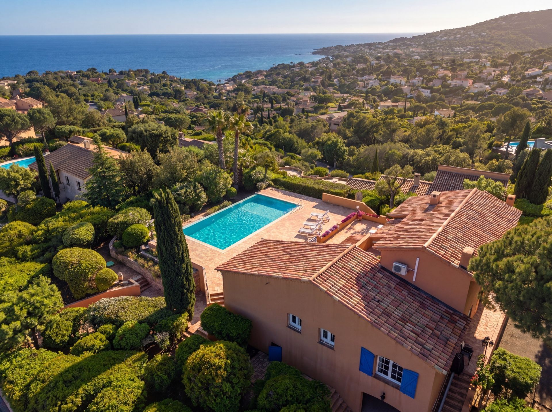 villa de luxe 5 Pièces en vente sur ST AYGULF (83370)