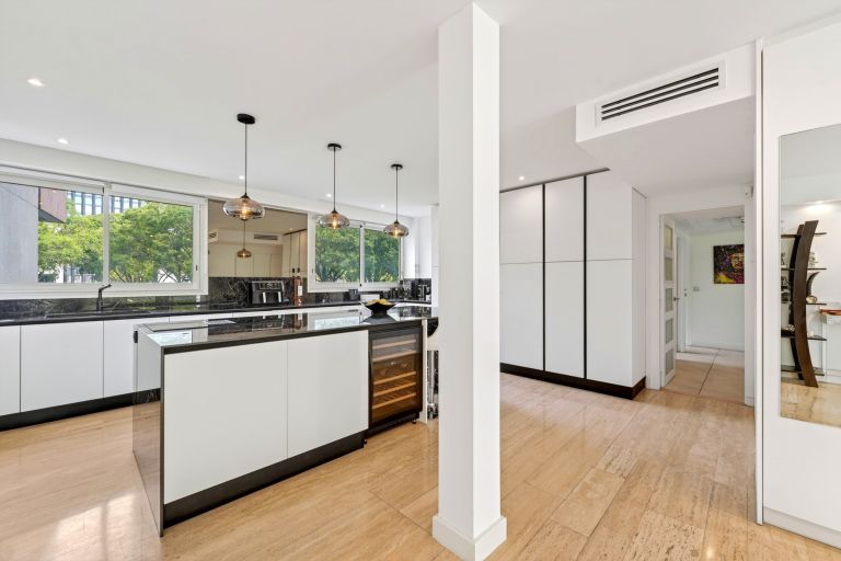 appartement de luxe 4 Pièces en vente sur MARSEILLE (13008)