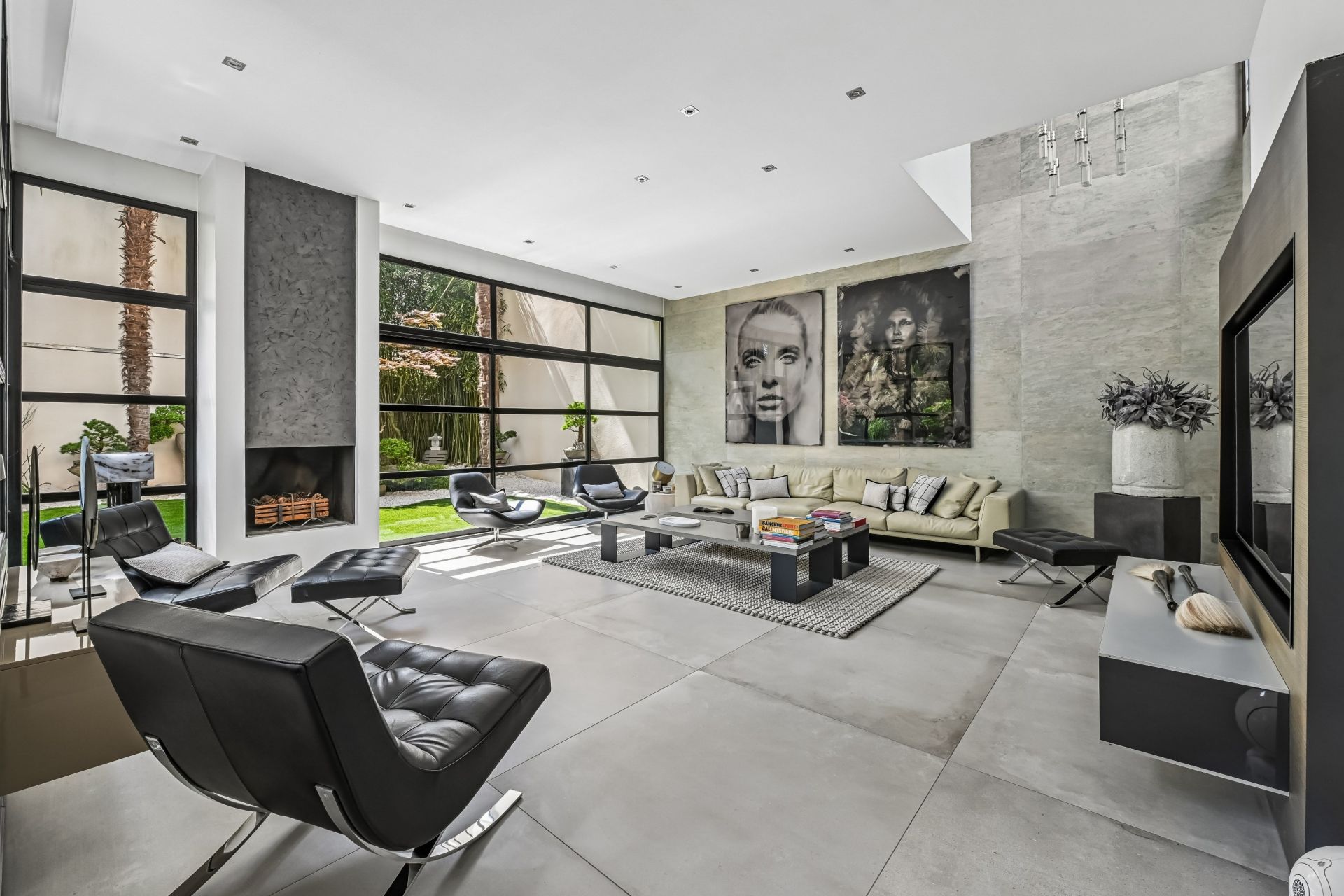maison contemporaine 6 Pièces en vente sur SURESNES (92150)