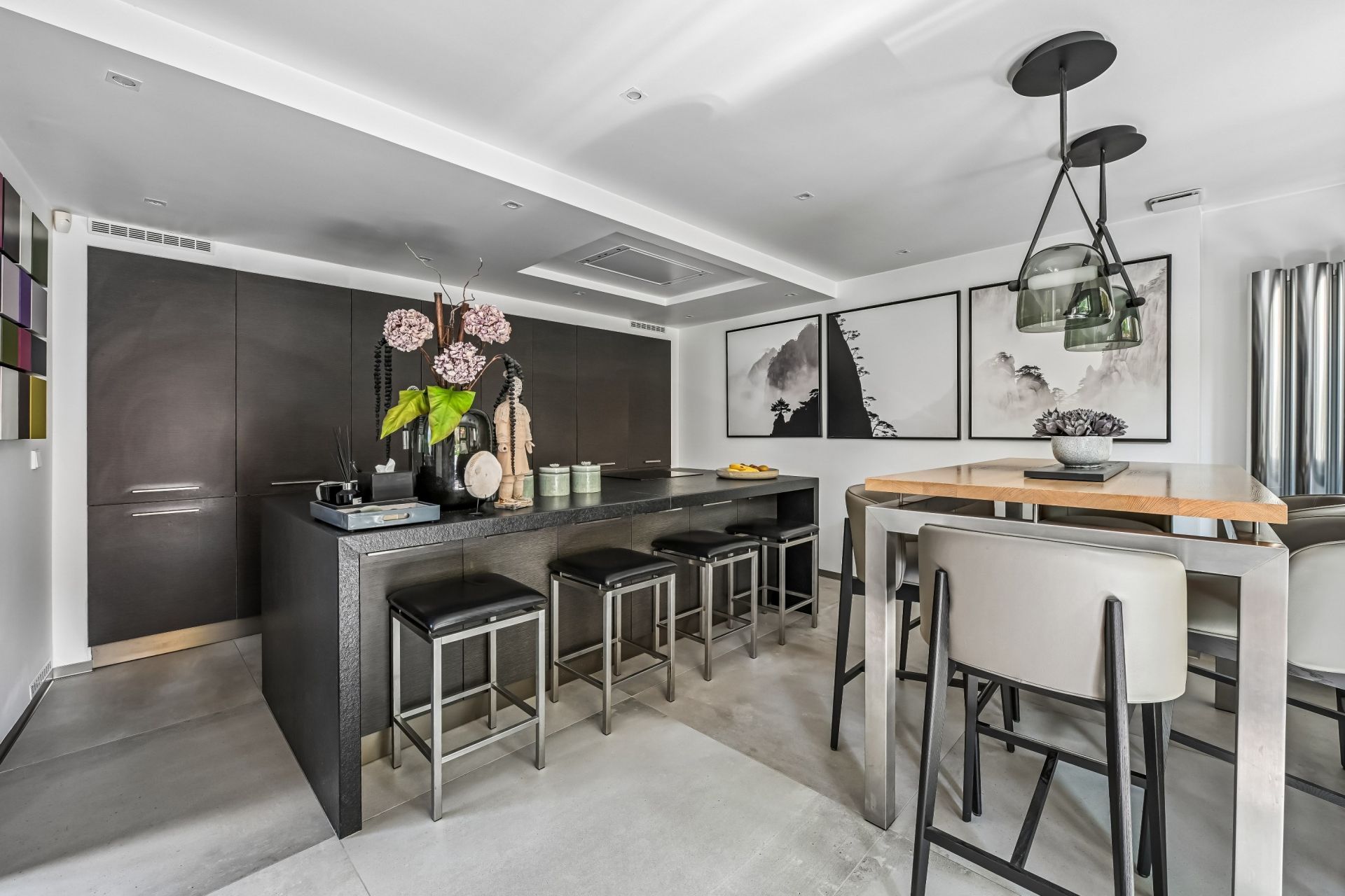 maison contemporaine 6 Pièces en vente sur SURESNES (92150)