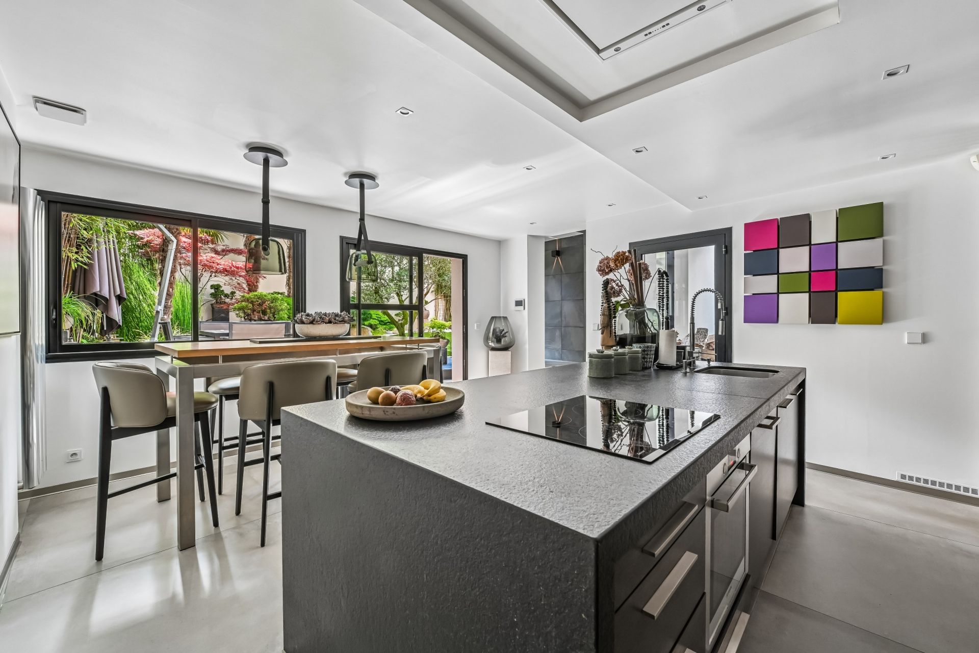 maison contemporaine 6 Pièces en vente sur SURESNES (92150)